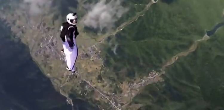 wingsuit flyer last moments