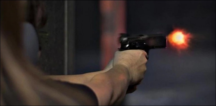 policemen, police, peshawar quarantine centre, firing,