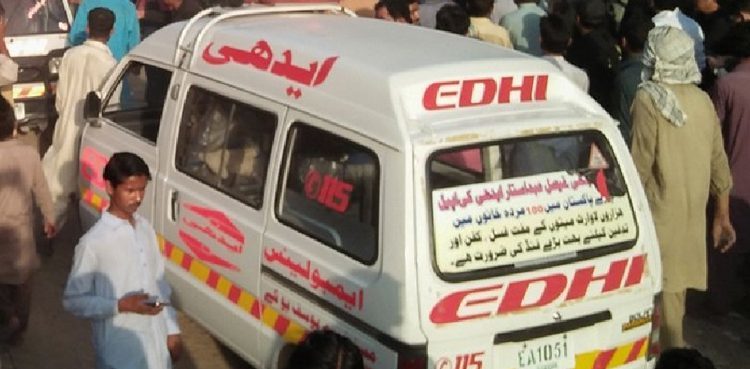 Three dead Khairpur, passenger van ravine