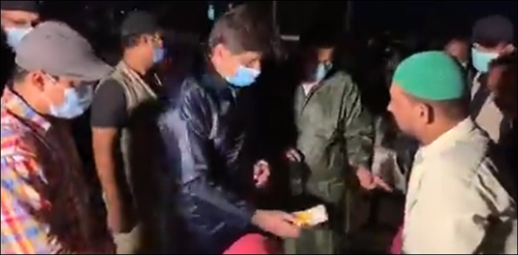cm sindh murad ali shah rain karachi differently-abled man