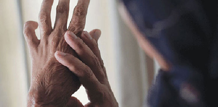 acid attack, woman, Karachi,