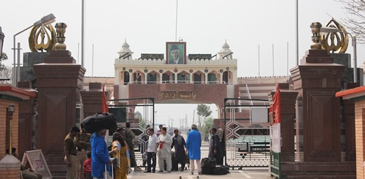 188 Pakistanis arrive, 309 Indians go back home, India-Pakistan tensions