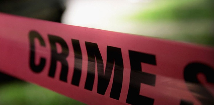 Lahore cop, assault, wife,