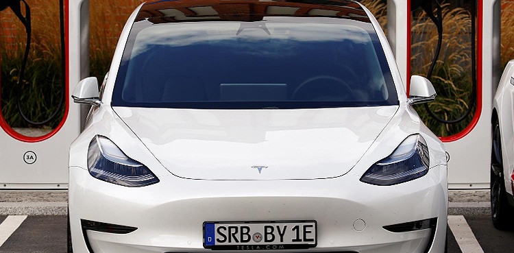 Tesla electric car charging