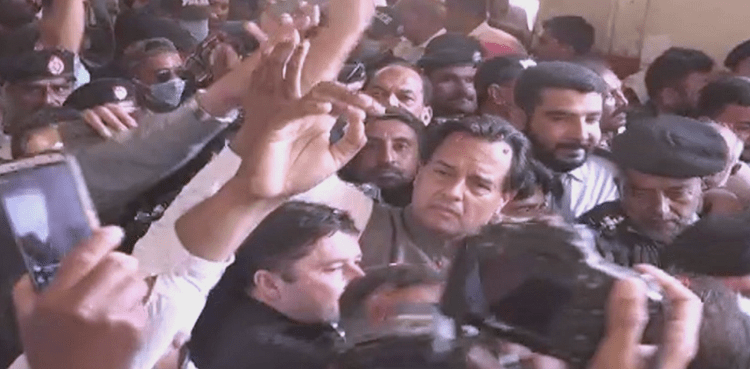 captain (retd) safdar sindh police complainant statement