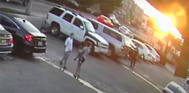 woman, abduct, boys, United States