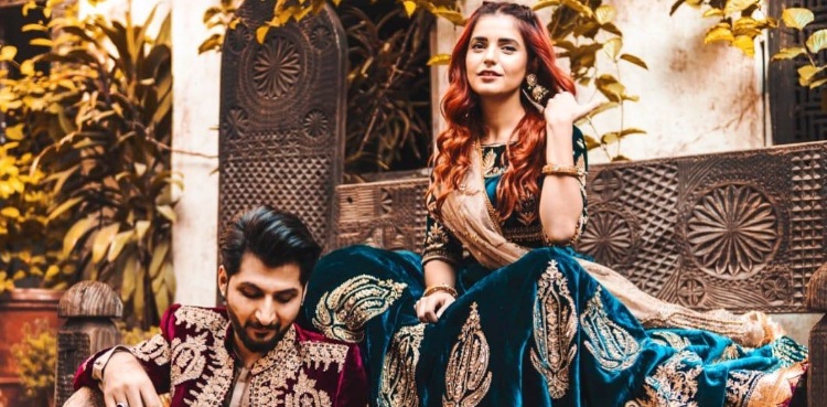 Momina Mustehsan, Bilal Saeed