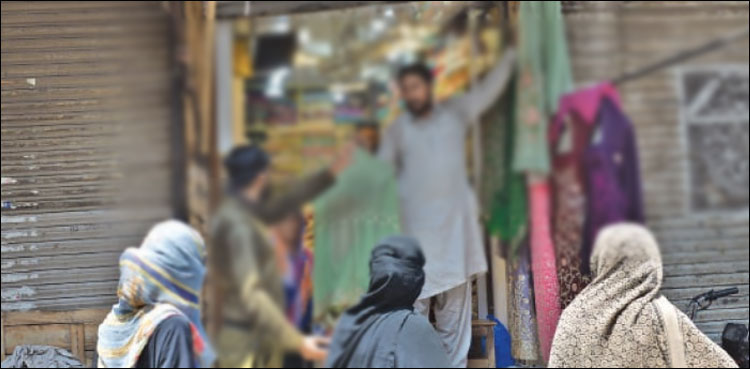 shopkeeper, Lahore, woman, torture, argument