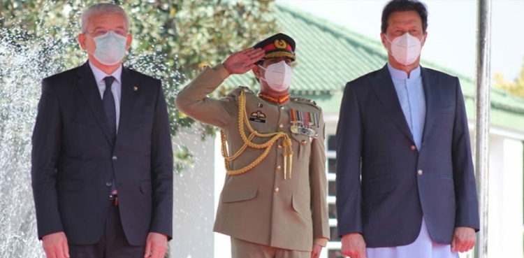 pakistan bosnia cooperation imran khan sefik dzaferovic