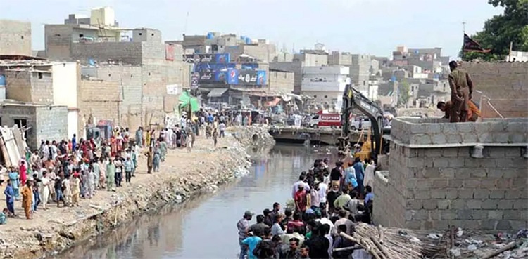 Karachi Nullahs UN Concern