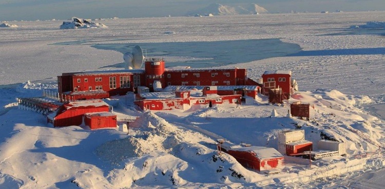 coronavirus end of earth first outbreak antarctica