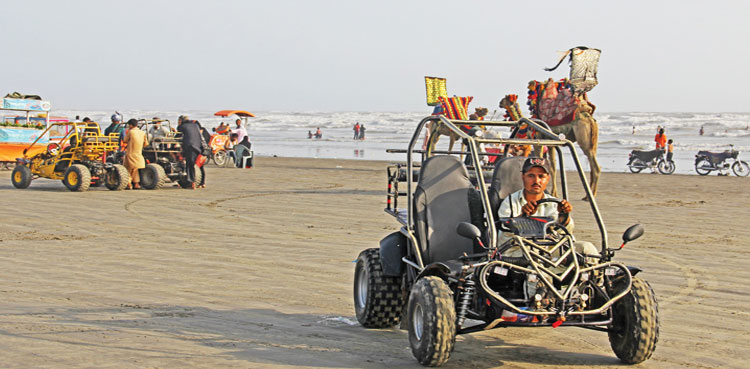 sea view karachi patrolling