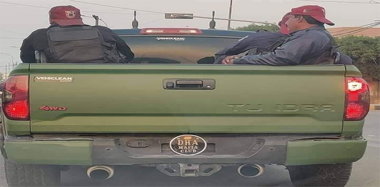DHA-mafia-Car-police-arrest