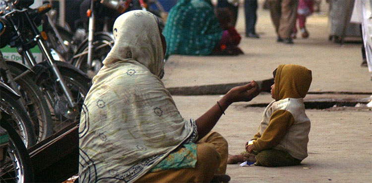 Pakistani 'beggars' travelling abroad the most, Senate told