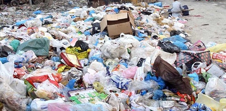 Girl body garbage dump Karachi