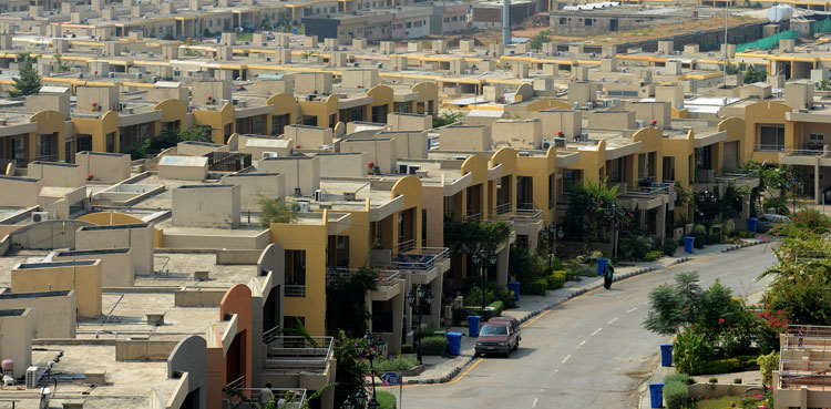 IG Sindhj ghulam nabi memon, housing, medical facilities, policemen,