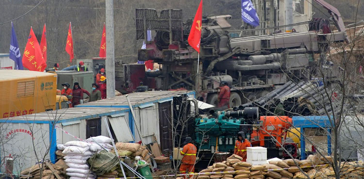 China rescue miners