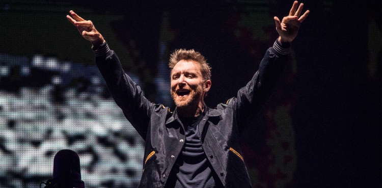 David Guetta festival vaccine