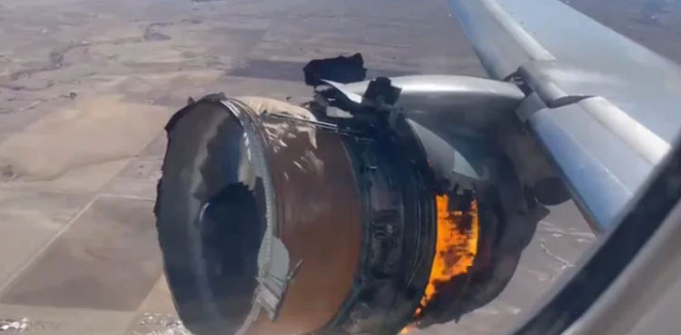 aircraft engine failure fire mid-air