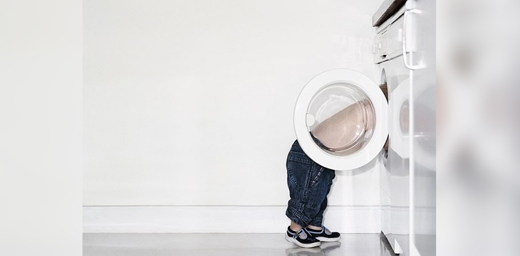 washing-machine-kid-died-police