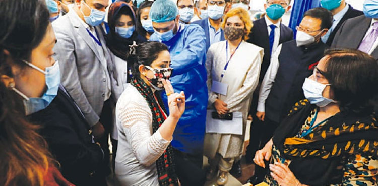 Sindh healthcare workers Covid vaccination