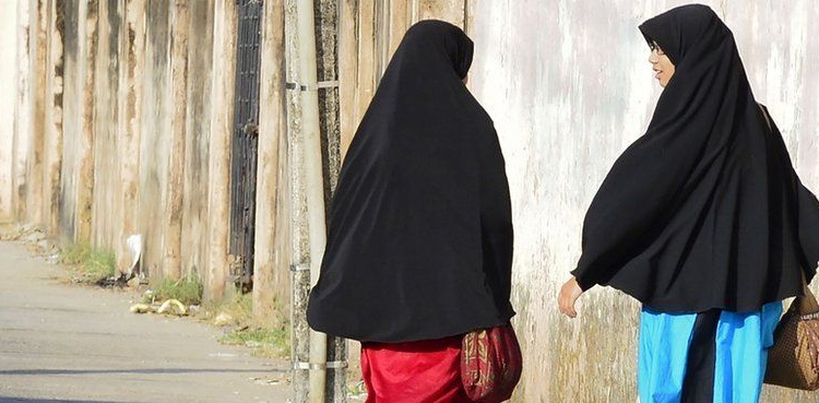 Sri Lanka burqa ban muslim