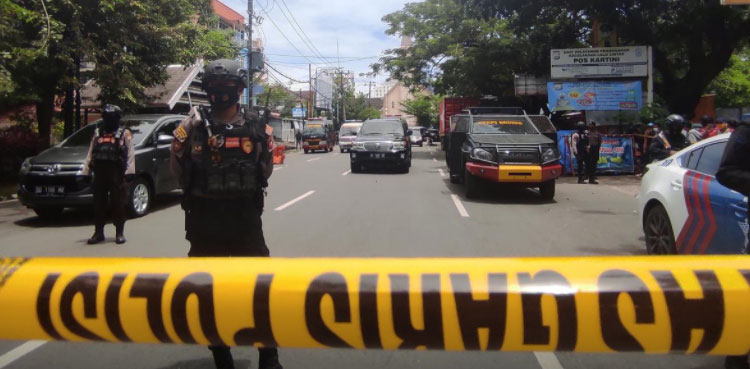 Indonesia suicide bombing, policeman killed