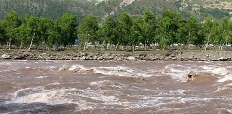 Lulusar Lake tourist die