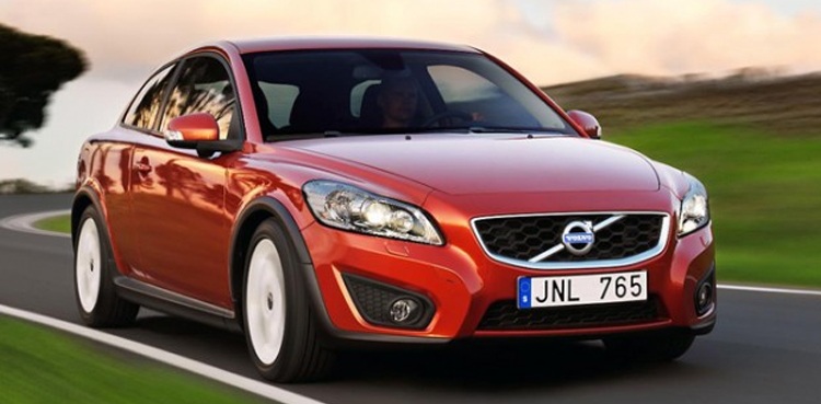 Volvo Cars profit, higher revenue, lower costs