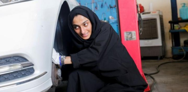 Female car repair, UAE,