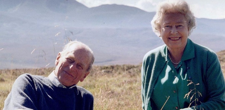 Queen Private Photographs