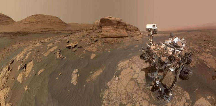 Earth like clouds Mars
