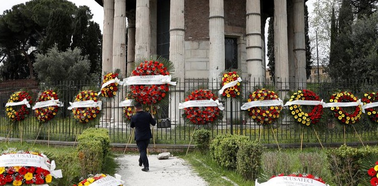Rome cemetery funeral coffins