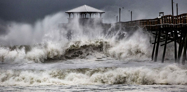 Cyclone Tauktae emergency Karachi