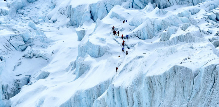 Mount Everest, missing Mongolian climber, body found