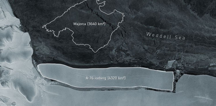 Antarctica world's largest iceberg