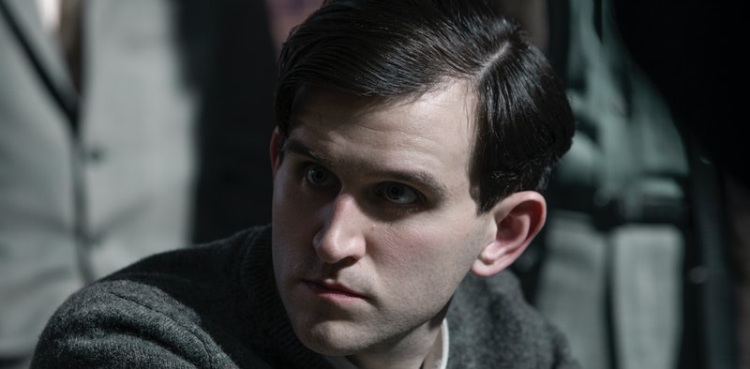Harry Melling