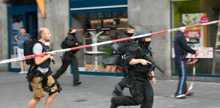 Germany knife rampage, police arrest suspect, IS claims attack
