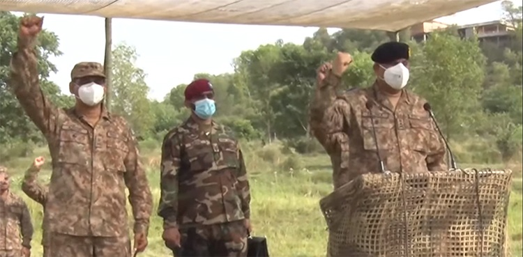 COAS Visit Corps level war game