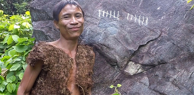 women, jungle, tarzan, Vietnam