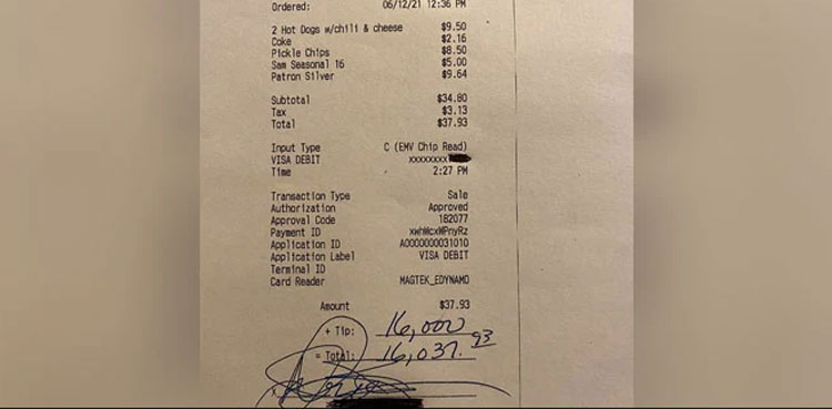 restaurant diner tip