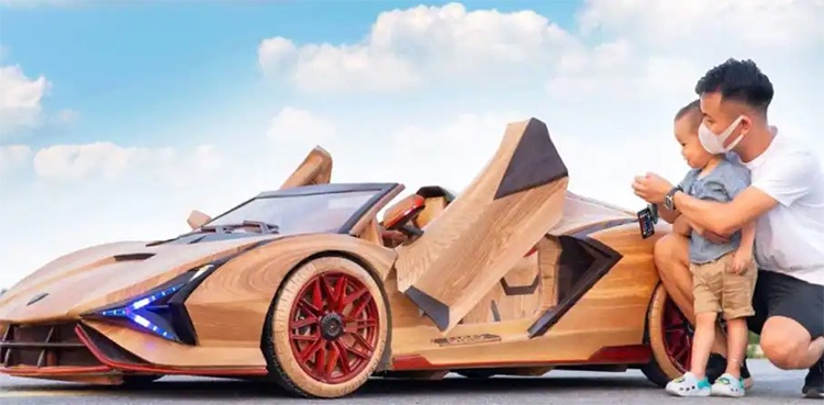 Wooden Lamborghini