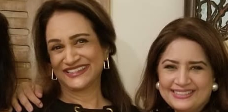 Bushra Ansari, Atiqa odho