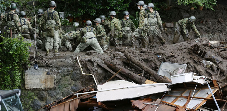Two dead, 16 missing, China mudslide