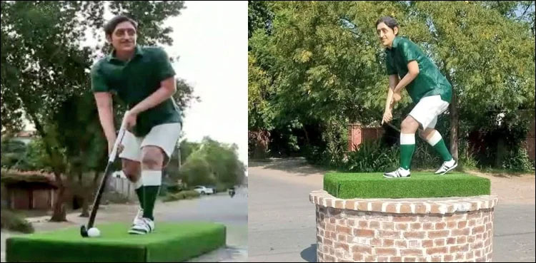 Samiullah Khan statue ball stolen