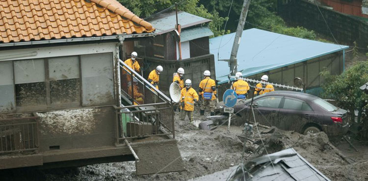 Central China landslide, 11 killed