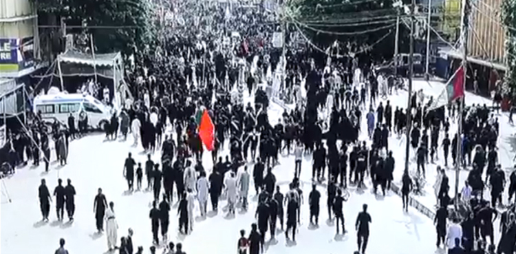 10,000-security-personnel,-300-CCTV-secure-Karachi-Ashura-processions