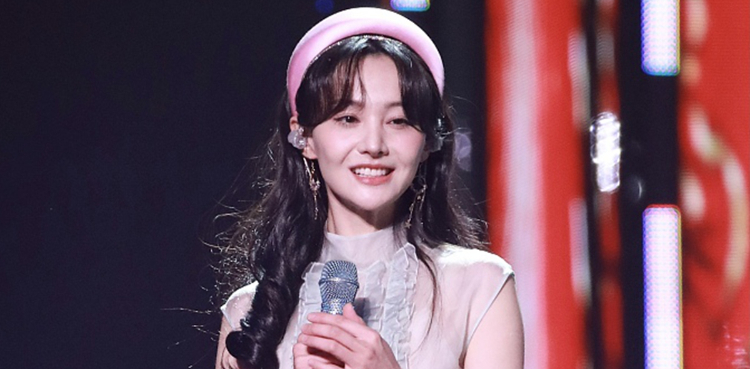 China Crackdowns Fan Culture