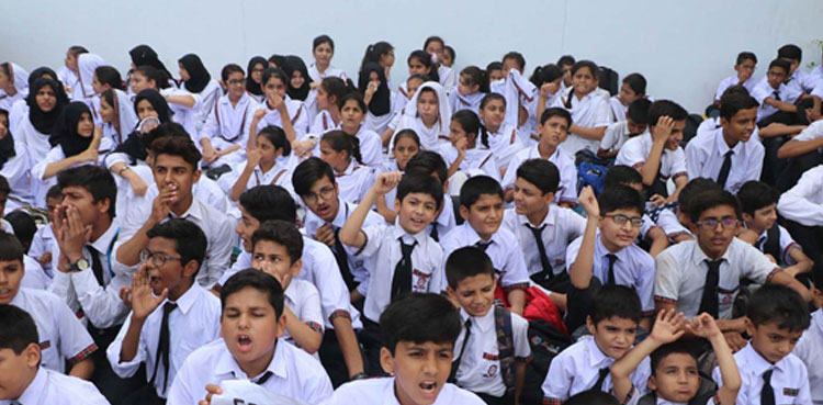 Govt announces summers vacations for schools