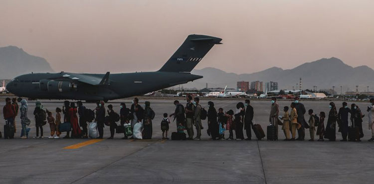 US-citizens-kabul-airport